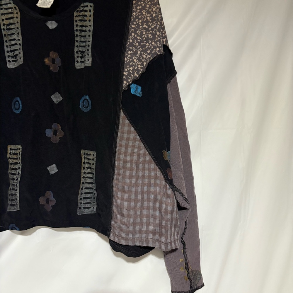 Womens Patchwork Button-Down Shirt in Black & Mau… - image 2